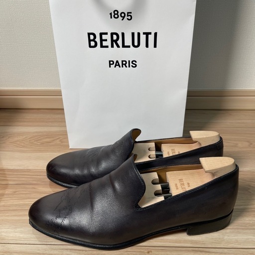 最終値下げ！【定価32万】BERLUTI カリグラフィ　レザーローファー