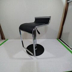 【バーチェア／カウンターチェア】高さ調整OK！おしゃれなデザインの画像