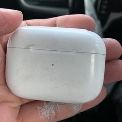 airpods pro2ケースのみの画像