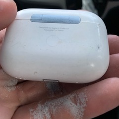 airpods pro2ケースのみの画像