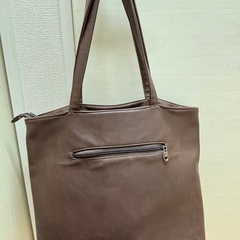 トートバッグ　ブラウン