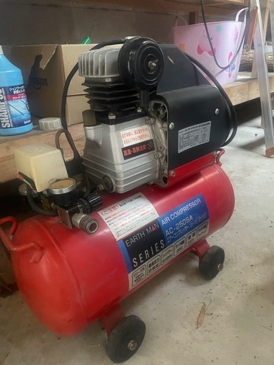 エアーコンプレッサー