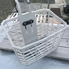 折りたたみ式自転車のカゴ