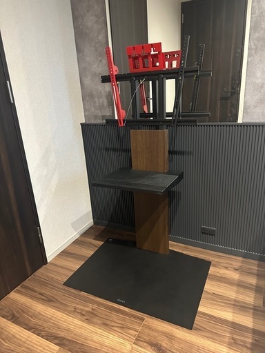 ウォール　テレビスタンド