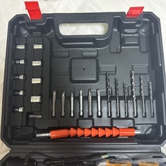電動ドリル ドリルドライバー 電動ドライバー 最大35N.m 1本延長アダプター インパクトドライバー 25段階トルク調節 無断変速 二段階スピード調節 逆転切替 LEDライトの画像