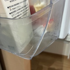 シャープ冷蔵庫の画像