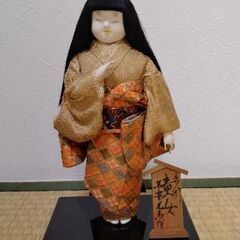 日本人形