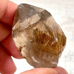ルチル 天然石 水晶 クォーツ 原石 パワーストーン の画像
