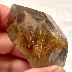 ルチル 天然石 水晶 クォーツ 原石 パワーストーン の画像