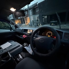 TOYOTA ハイエースの画像
