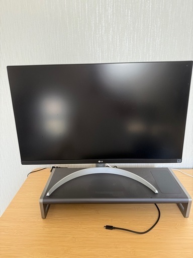 美品】LG 27インチ 4Kモニター 27UP600-W｜HDR対応／IPSパネル