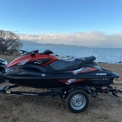 YAMAHA fzs svho ジェットスキー ジェット 琵琶湖艇 船体の画像