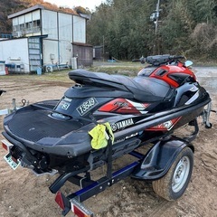 YAMAHA fzs svho ジェットスキー ジェット 琵琶湖艇 船体の画像