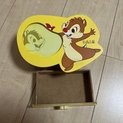 【最終値下げ‼️】ディズニー　チップとデール　小物入れの画像