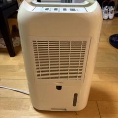 アイリスオーヤマ　衣類乾燥除湿機　2020年製の画像