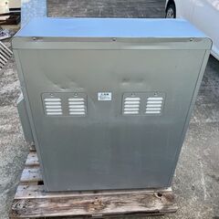 ★TOSHIBA 東芝 定置式 家庭用蓄電システム 蓄電池 ENG-B6630A2-N2★ene Goon★引き取り推奨★の画像