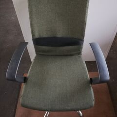 オフィスチェア グリーン① スチールデスク購入で無料お渡しの画像