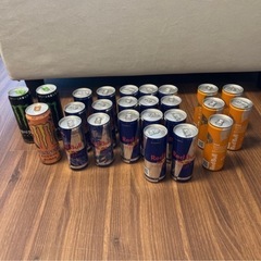 エナジードリンク　レッドブル　モンスター