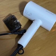 ドライヤーの画像