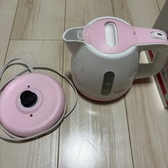(決まりました)T-fal  ティファール電気ケトル 0.8L 軽くてコンパクト の画像