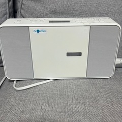ジャンクかも？CDラジオ