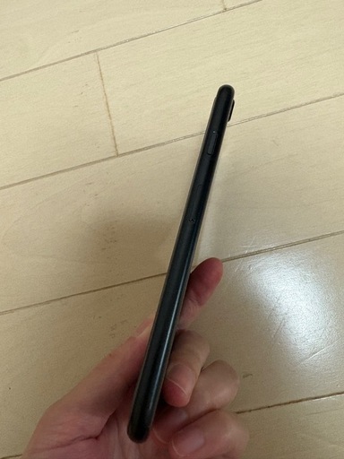 iPhoneSE 第二世代　128G