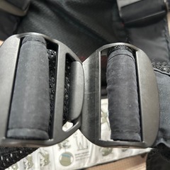 ベビービョルン 抱っこ紐 ブラック　メッシュ　黒 BABYBJORNの画像