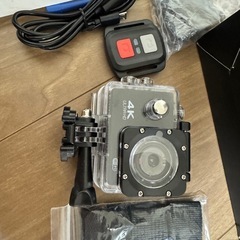 【新品未使用】4Kアクションカメラ＋KODAK製32GBメモリーカード付きの画像