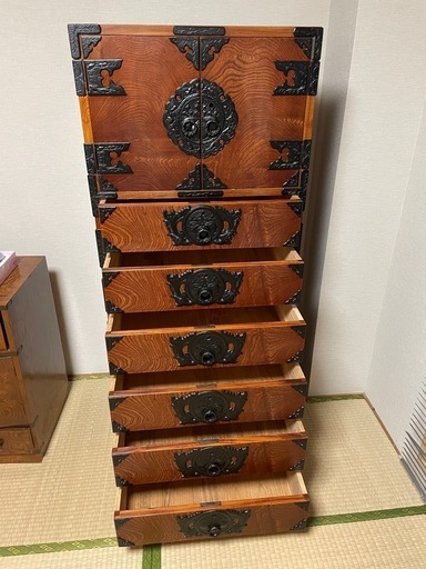 名品岩谷箪笥   
