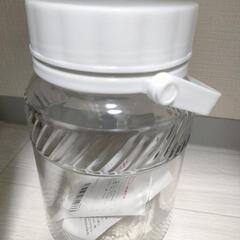 新品 果実酒瓶 白 ホワイト ３リットル 梅酒 びん 梅干 梅シロップ  保存瓶  容器の画像