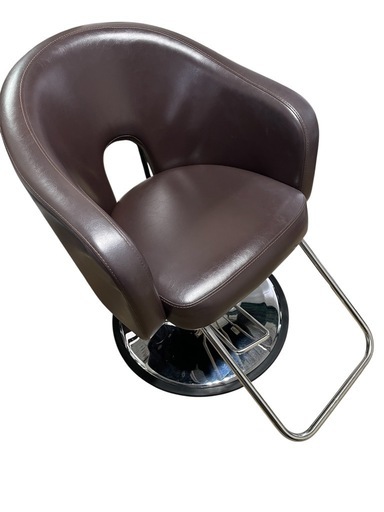 美容室　セット面イス