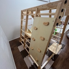 子ども用遊具　ジャングルジムの画像