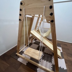 子ども用遊具　ジャングルジムの画像