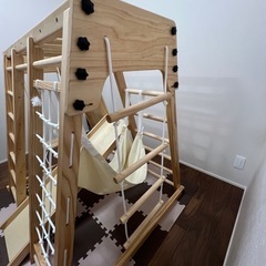 子ども用遊具　ジャングルジムの画像