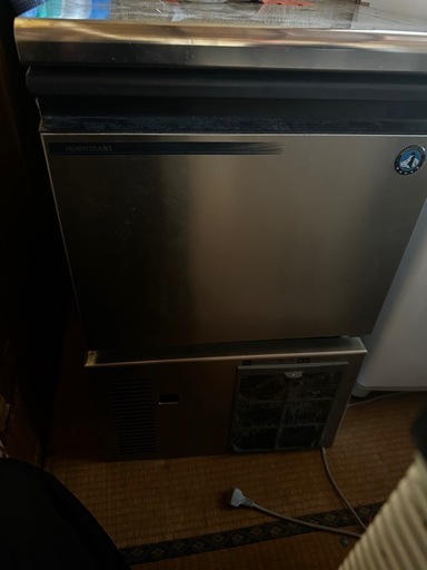 「
現在取引中」ホシザキ 製氷機