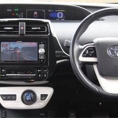 平成31年　プリウス　PHV  車検9年4月までの画像