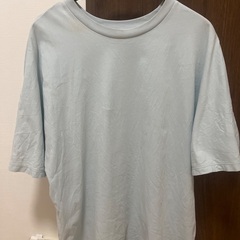 UNIQLOのTシャツ（レディース）をお譲りします