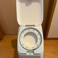 アップリカ 紙おむつ処理ポット ゴミ箱 水色 ブルーの画像