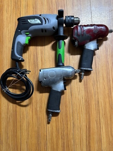 ボルト締め機