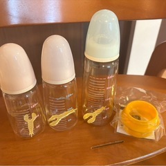 哺乳瓶