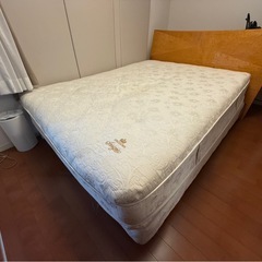 キングスダウンダブルベットの画像