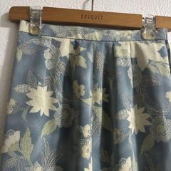 Burberrys MarlowClub バーバリーズ スカート 花柄 ひざ丈の画像