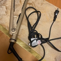 【ジャンク品】アゲツヤ　ヘアアイロン