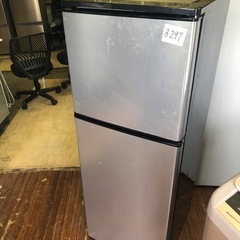 NO B297🌈福岡市内配送設置無料✨🌈アズマ アズマ 冷蔵庫 136L 2ドア MR-ST136A シルバー 2019年製 一人暮らの画像