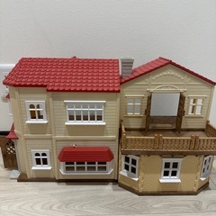 シルバニアファミリー赤い屋根の大きなお家🐰ほぼ未使用の画像