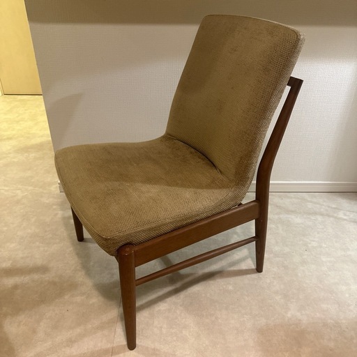 【終了】カリモク　ダイニングチェア