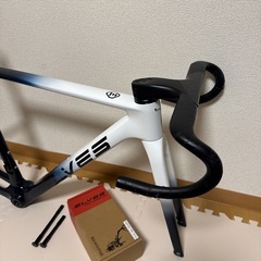 ロードバイクフレームセット　elves vanyar pro  discの画像