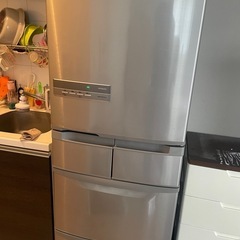 大型冷蔵庫　HITACHI