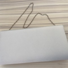 結婚式バック　シルバーの画像