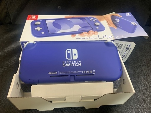 Nintendo Switch light　